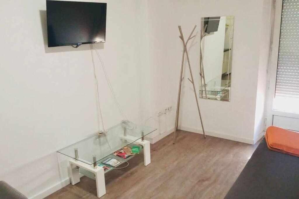 Comodo Y Agradable Estudio En Madrid Centro A2 Zewnętrze zdjęcie